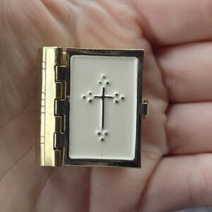 Vintage Mini Enameled Gold Traveler's Bible - Fully Legible Scriptures - Rare!
